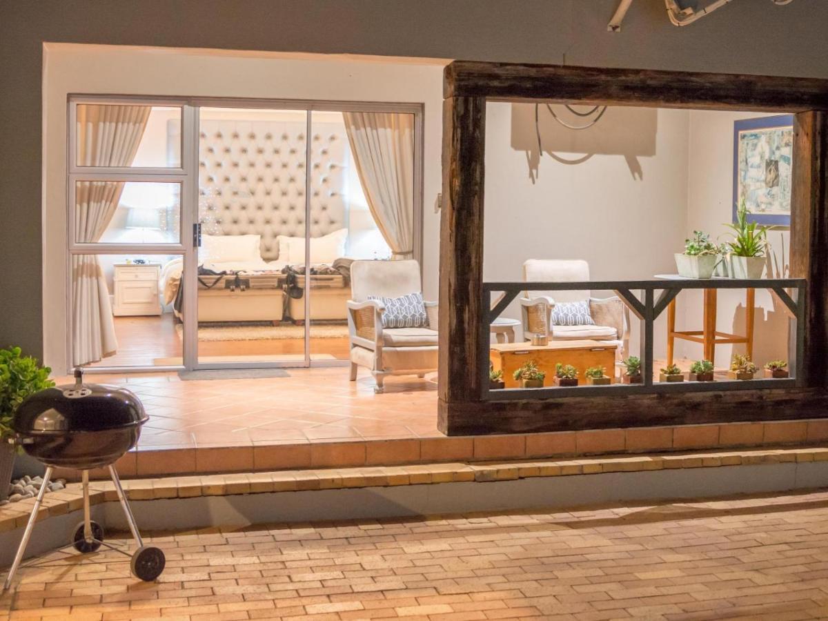Chicane Bed And Breakfast Sunland Ngoại thất bức ảnh