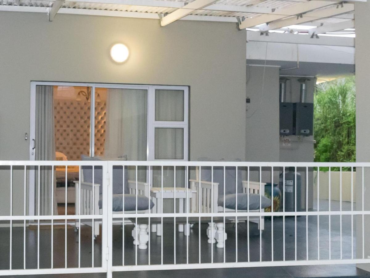 Chicane Bed And Breakfast Sunland Ngoại thất bức ảnh